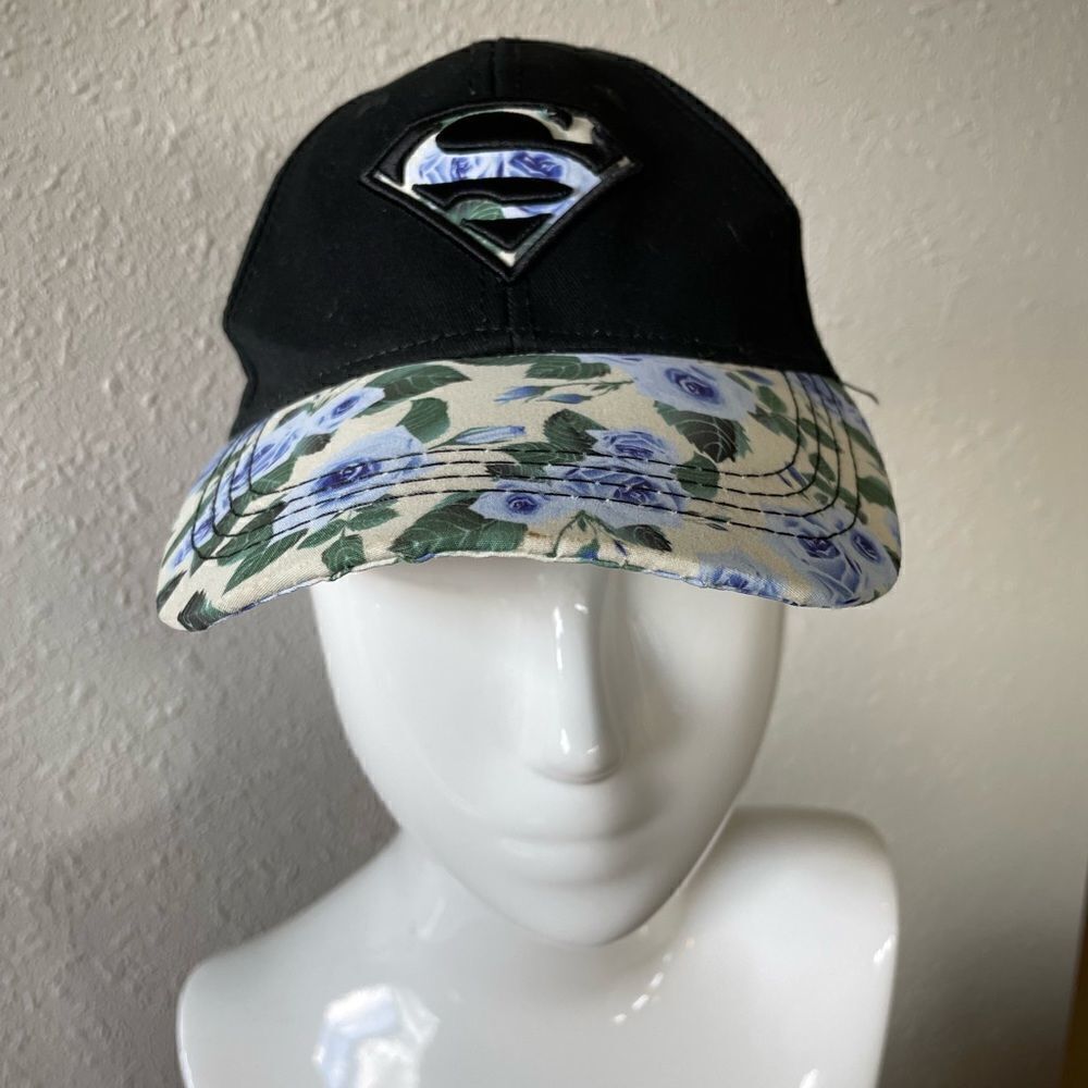 Superman Baseball Cap EUC